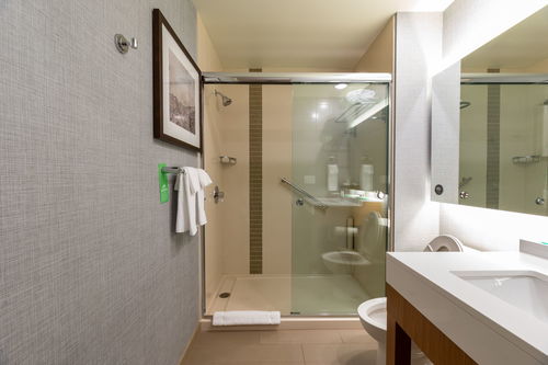 hyatt place fayetteville ar,Hyatt Place Fayetteville AR: A Comprehensive Guide