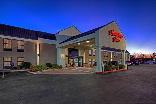 hampton inn siloam springs ar,Accommodations