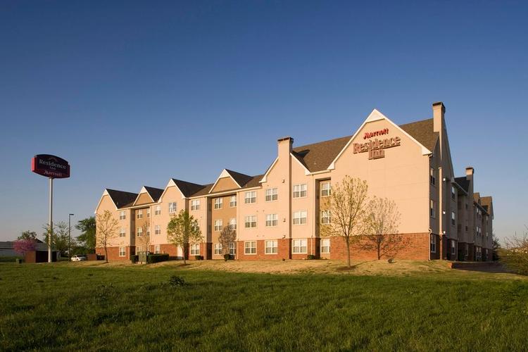 residence inn springdale ar,Location and Accessibility