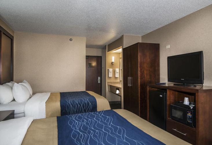 comfort inn & suites conway ar,Location and Accessibility